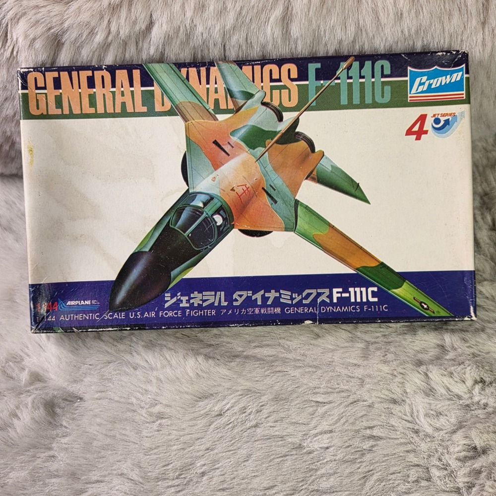 Crown 438-100 1/144 F-111C Jet Series Model Kit General Dynamics Japan